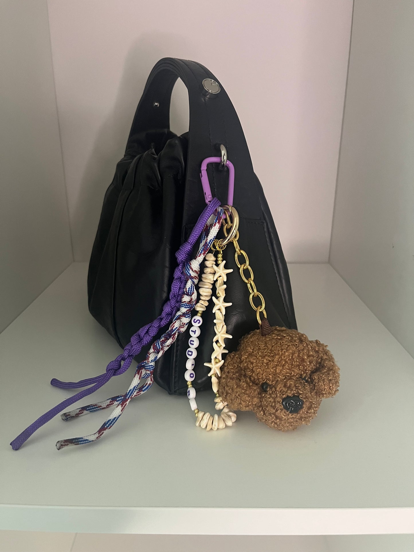 Pendant for bag - dog head - brown