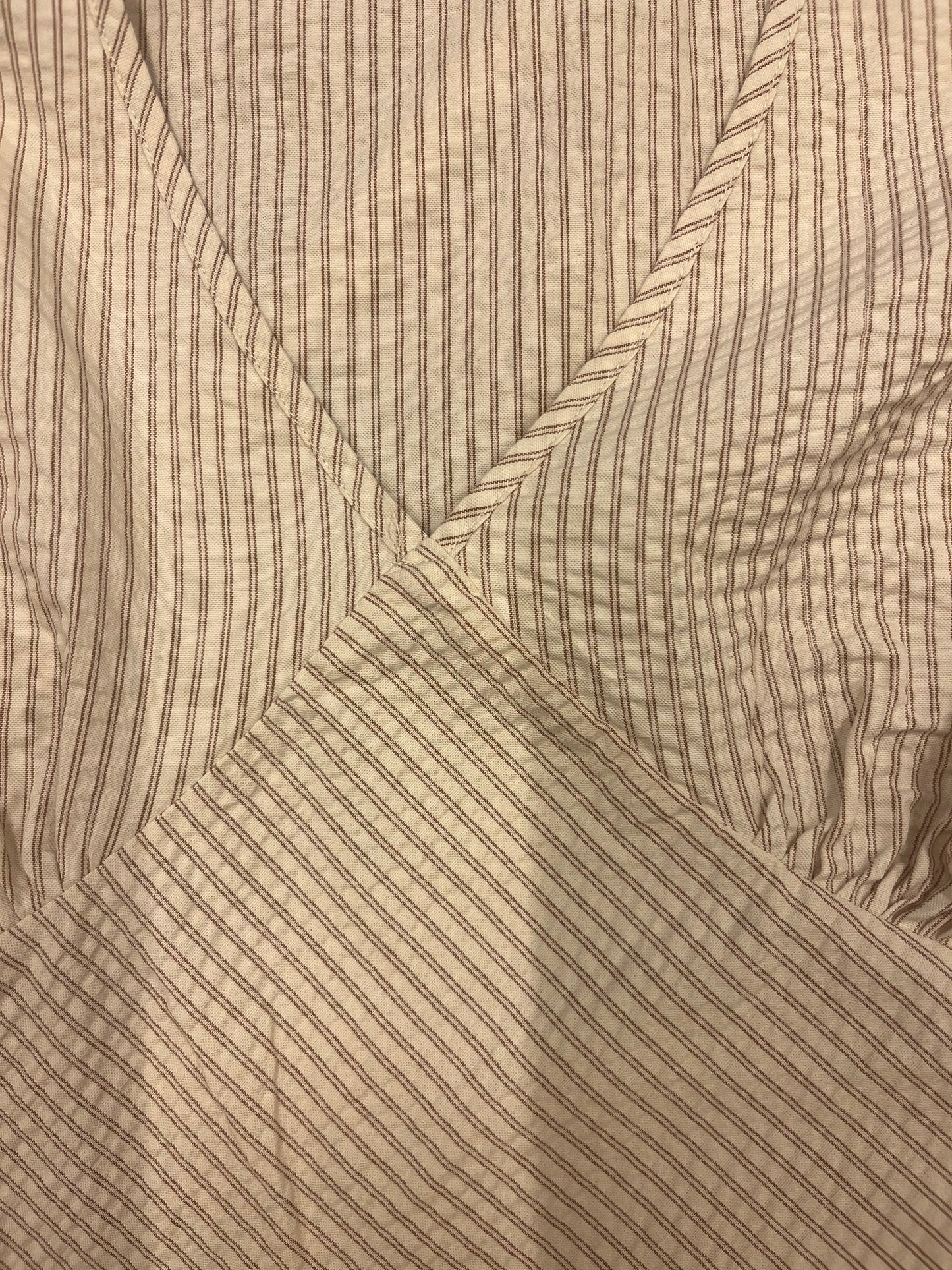 Roxanne top V-neck