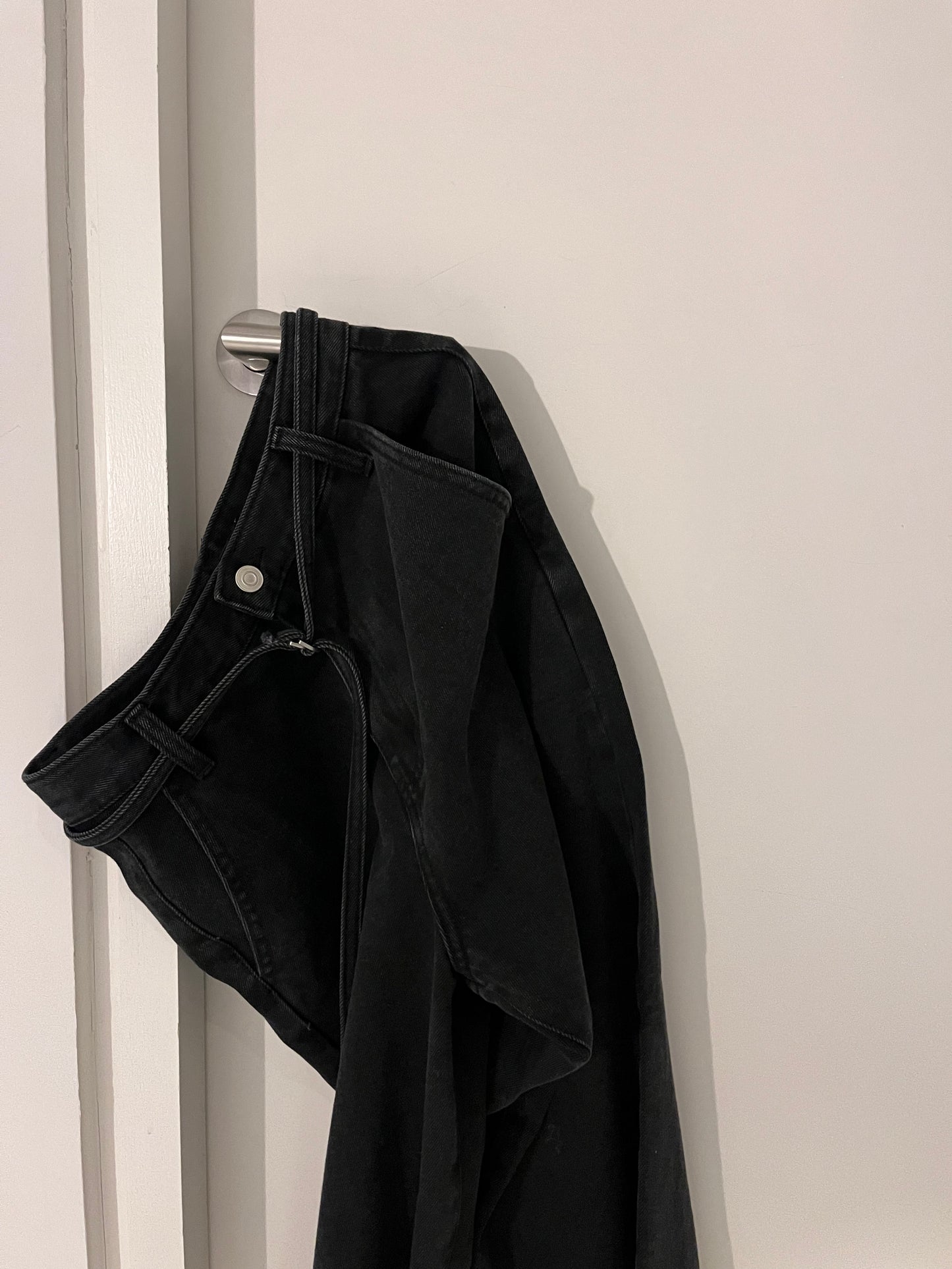 Bente black denim pants