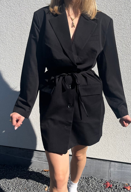 Julia blazer black dress