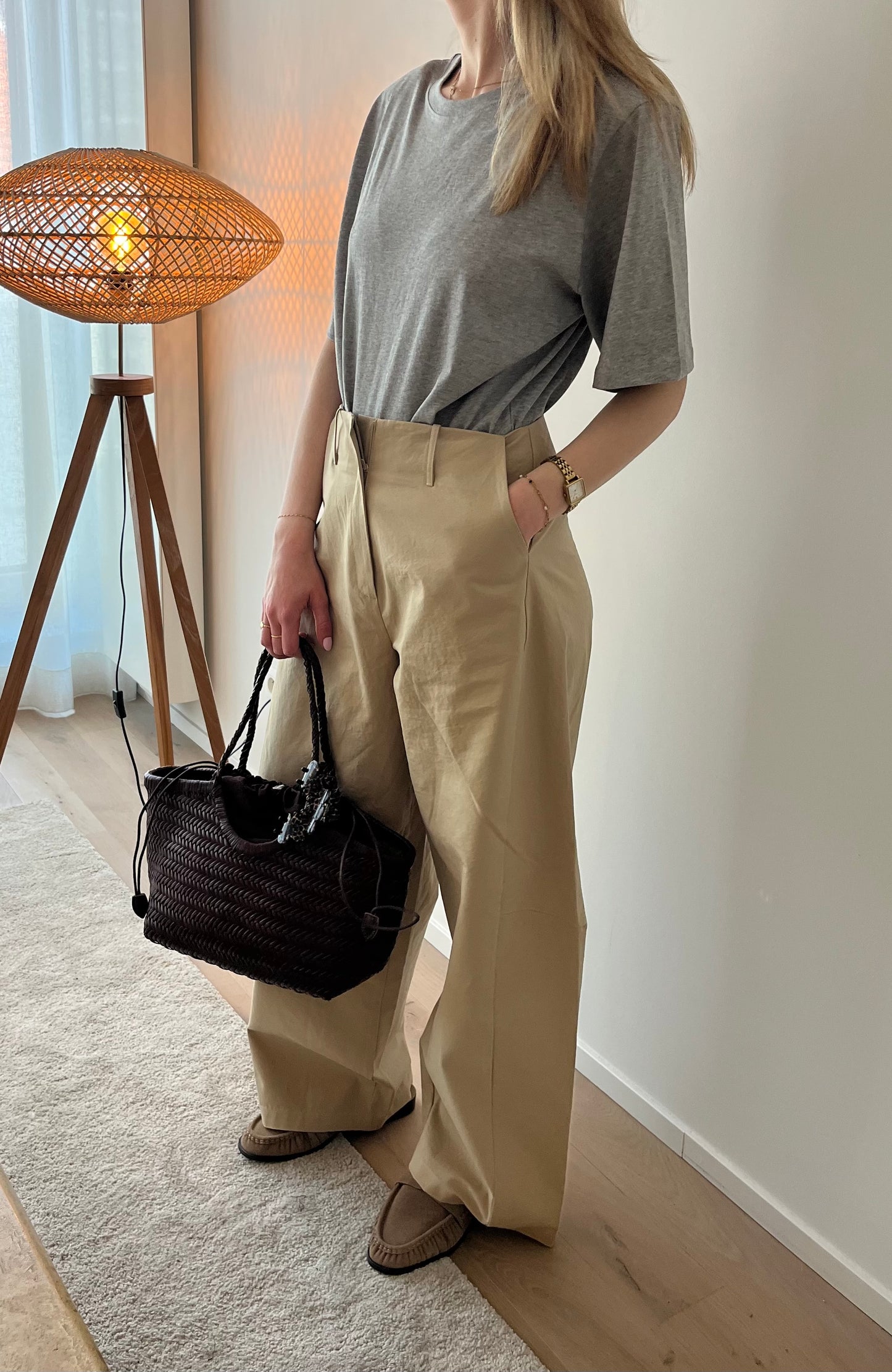 Padded shoulder body