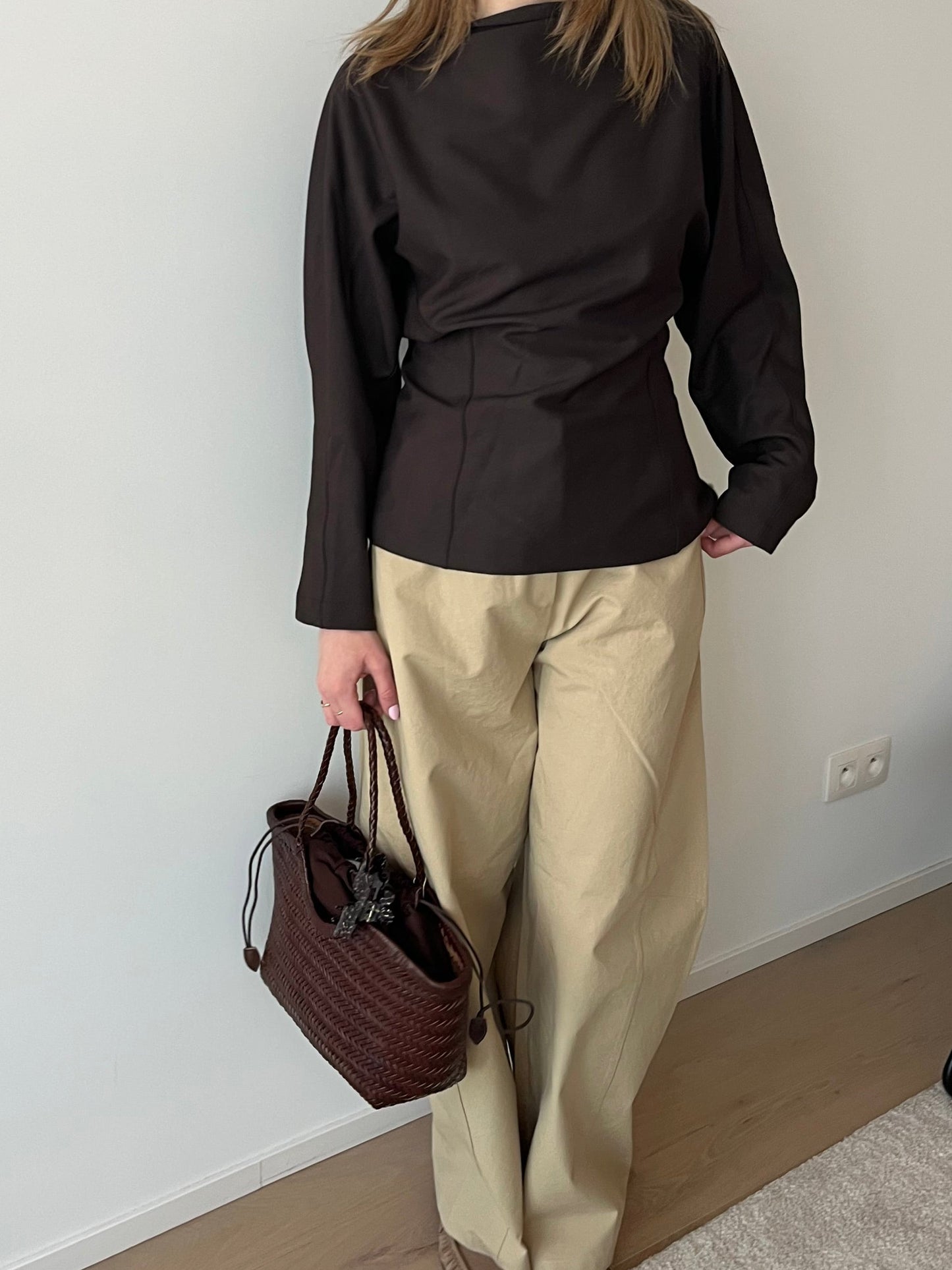 Race asymmetric blouse