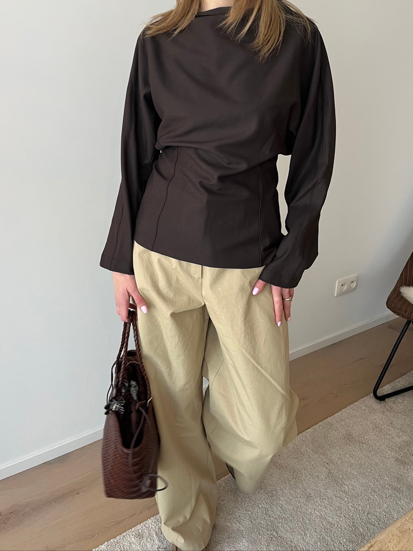 Race asymmetric blouse