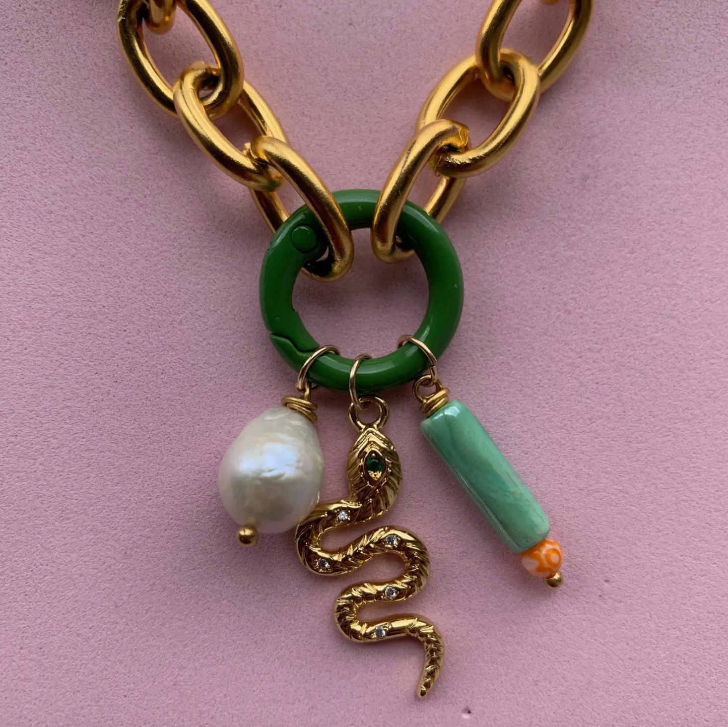 Force necklace